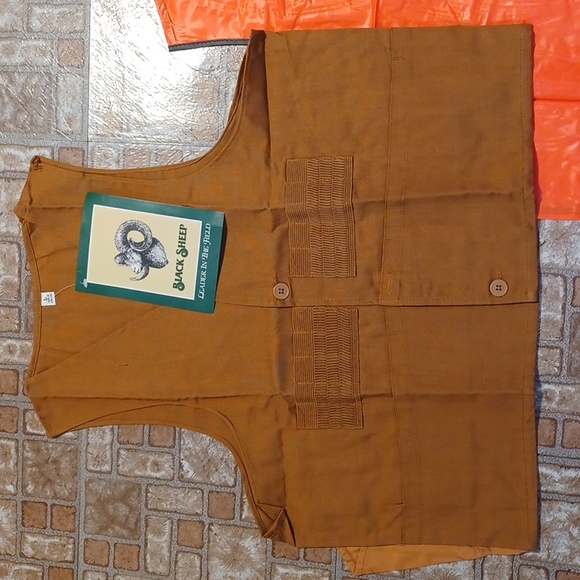 Black Sheep hunting vests feild vest and Blaze orange hunting vest with game bag - Picture 2 of 7